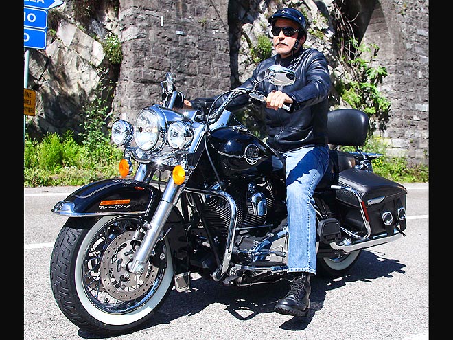 ON THE ROAD photo | George Clooney
