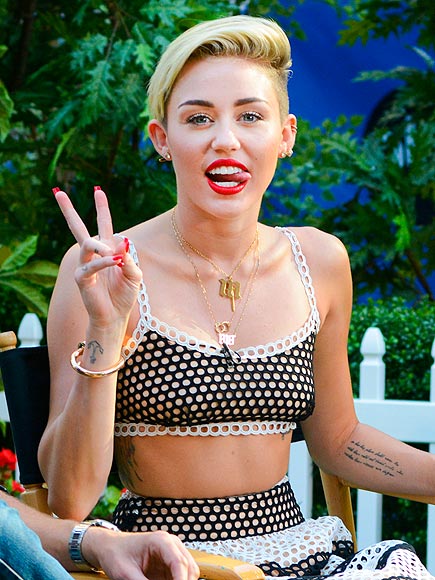 LIP SERVICE photo | Miley Cyrus