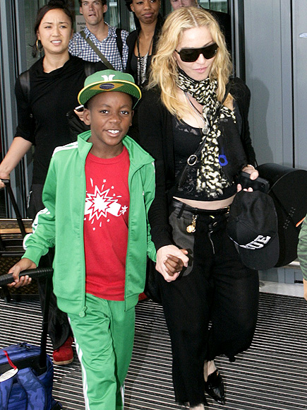 LANDING GEAR photo | Madonna LANDING GEAR photo | Madonna