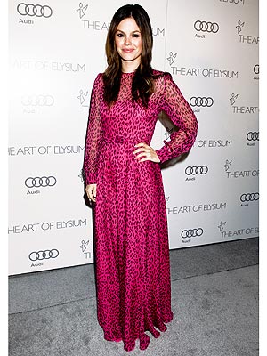 Tabatha’s Takeover: Rachel Bilson’s Animal Print Is Too Wild rachel bilson 300x400 Tabatha’s Takeover: Rachel Bilson’s Animal Print Is Too Wild