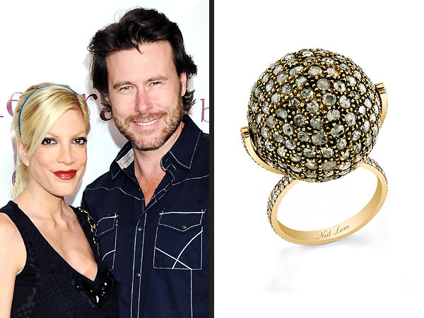 Tori Spelling ring