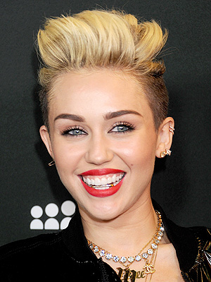 Miley Cyrus short hair