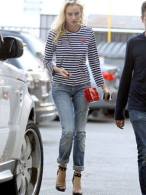 Diane Kruger striped shirt