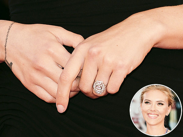 Scarlett Johansson engagement ring