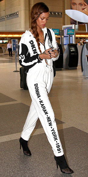 RIHANNA photo | Rihanna