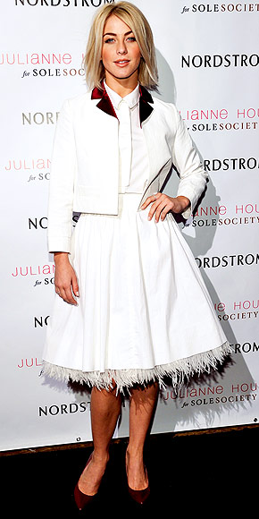 JULIANNE HOUGH photo | Julianne Hough