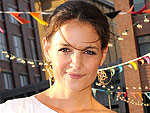 See Latest Katie Holmes Photos