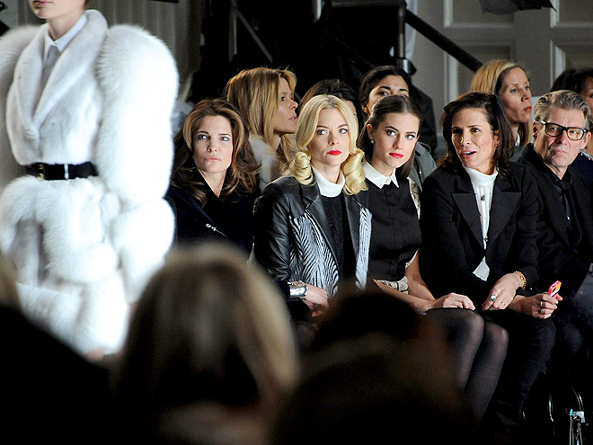 JAIME KING & ALLISON WILLIAMS photo | Allison Williams, Jaime King