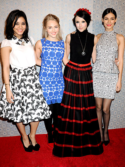 ALICE + OLIVIA PRESENTATION photo | AnnaSophia Robb, Vanessa Hudgens, Victoria Justice