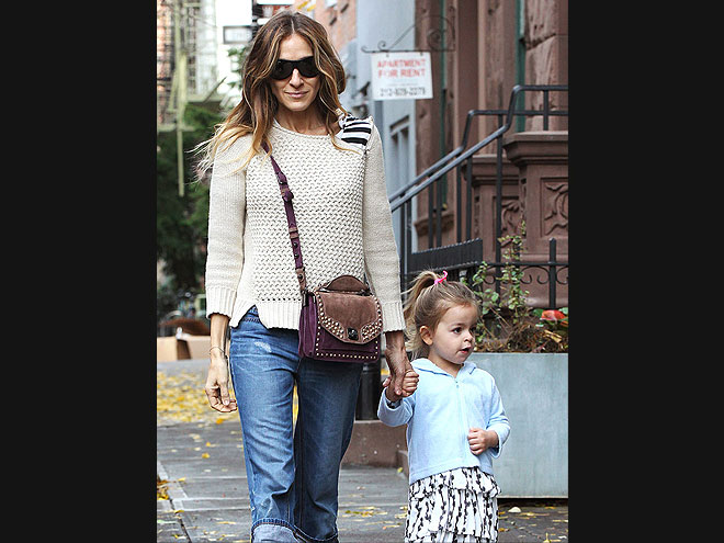 SARAH JESSICA PARKER'S CROSSBODY photo | Sarah Jessica Parker