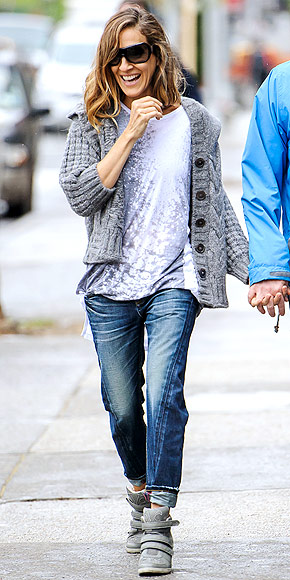 SARAH JESSICA PARKER'S SNEAKS photo | Sarah Jessica Parker