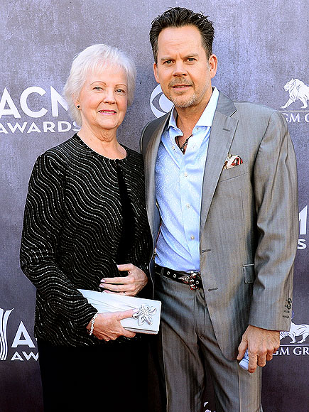 Gary Allan Family