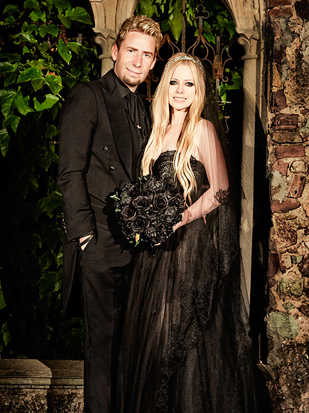 Man Fakes Own Death to Get Out of Marrying Long-Distance Girlfriend| Around the Web, Real People Stories, Avril Lavigne