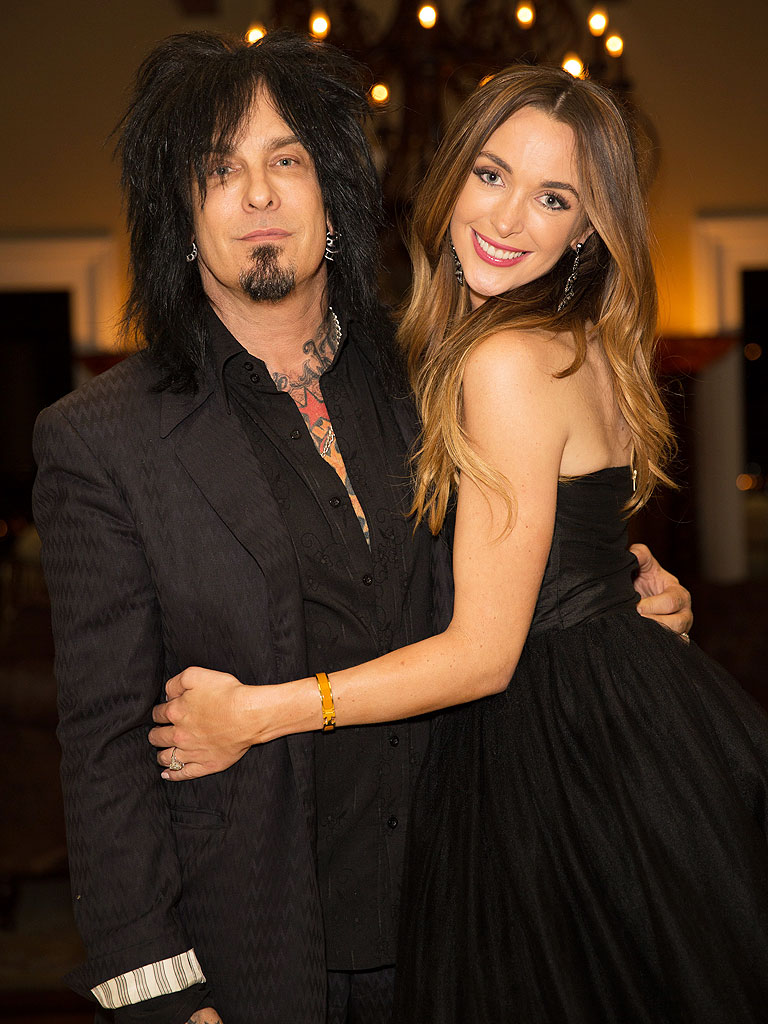 Nikki Sixx Marries Courtney Bingham Marriage Weddings Nikki Sixx