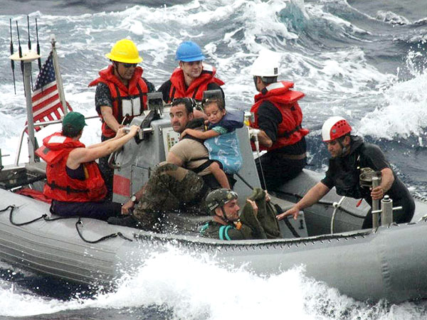 Family Faces Criticism After Being Rescued at Sea with Sick 1-Year-Old Girl| Scandals & Feuds, Health, Real People Stories