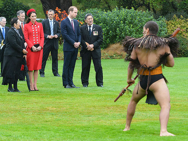 A Royal Welcome! Prince William & Kate Rub Noses in New Zealand| The British Royals, The Royals, Kate Middleton, Prince George, Prince William