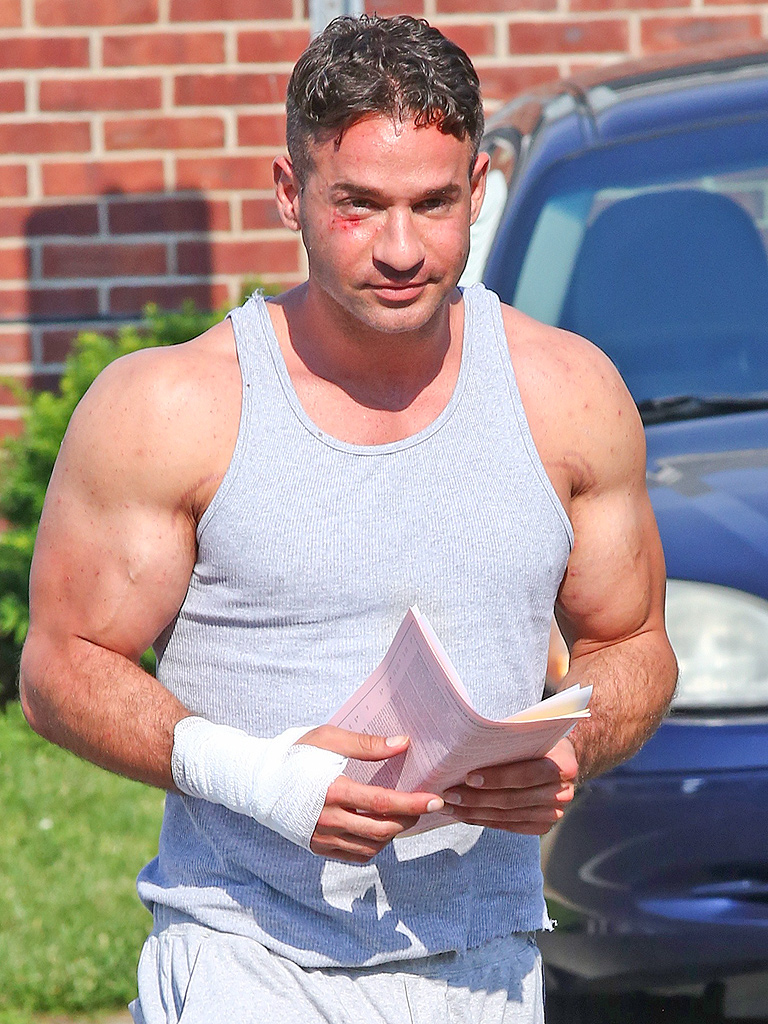 Mike The Situation Sorrentino Leaves Jail After Tanning Salon Brawl 6624