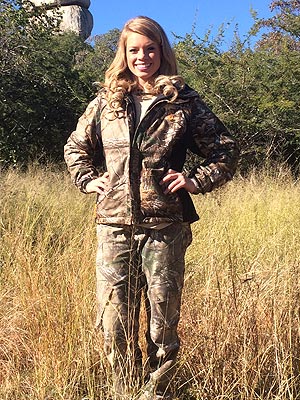 Texas Cheerleader Kendall Jones Sparks Online Outrage with African Hunting Photos| Pet News, facebook.com, Real People Stories