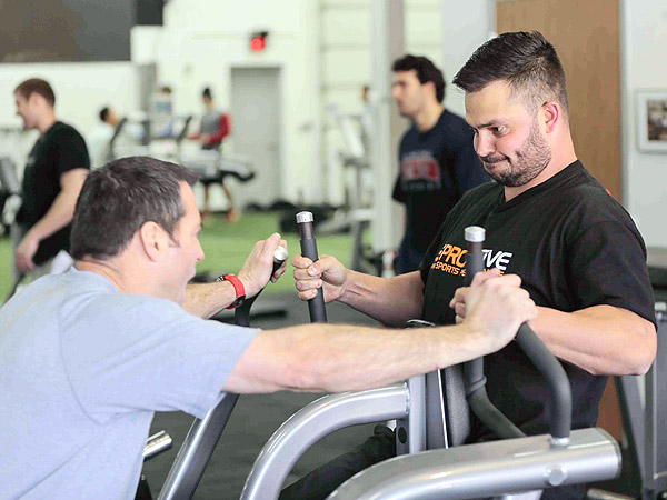 American Muscle's Mike Barwis Helps People Walk Again| Discovery Channel, Medical Conditions, TV News