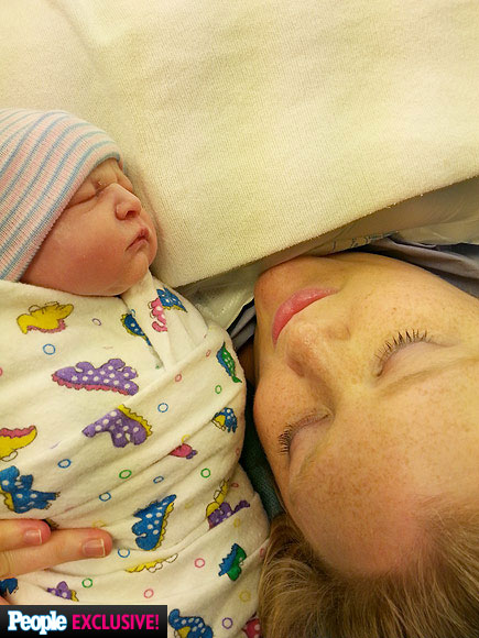 Meet a Woman Who Adopted Her Daughter – as an Embryo| Real People Stories