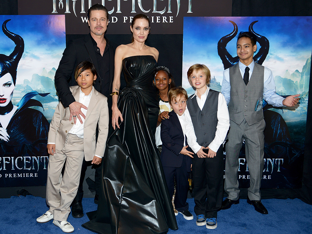 Angelina Jolie on Having More Kids, Expanding Family with Brad Pitt : People.com1024 x 768