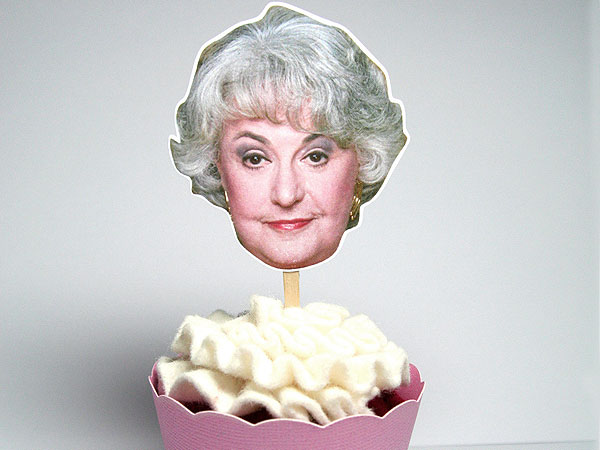15 Awesome Golden Girls Items You Didn't Know You Needed| The Golden Girls