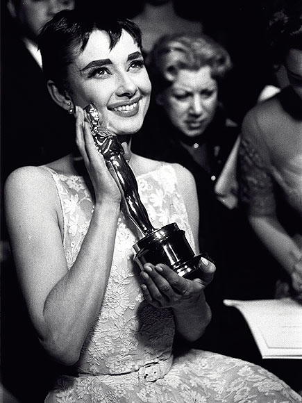 PEOPLE's Guide to Posing Like a Boss During Oscars Season| Screen Actors Guild Awards 2014, Adele, Amy Poehler, Audrey Hepburn, Bryan Cranston, Jared Leto, Jennifer Lawrence, Julia Louis-Dreyfus, Matthew McConaughey, Meryl Streep, Michael Douglas, Robert Downey Jr., Robin Wright, Sandra Bullock, Taylor Swift, Walt Disney