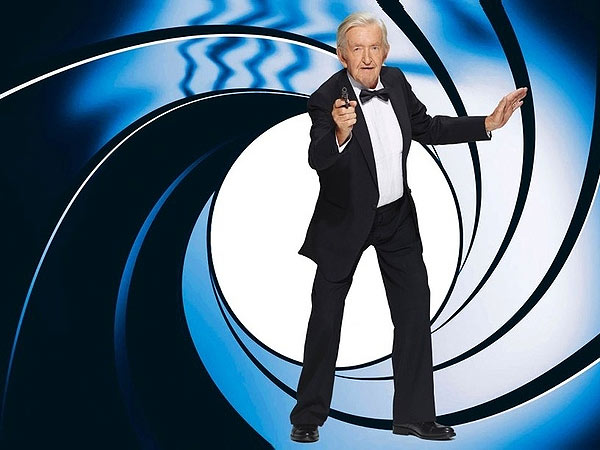 The 87-Year-Itch: See These German Senior Citizens Become Movie Stars| James Bond, Breakfast at Tiffany's, Dirty Dancing, Saturday Night Fever, The Seven Year Itch, Real People Stories, DVDs