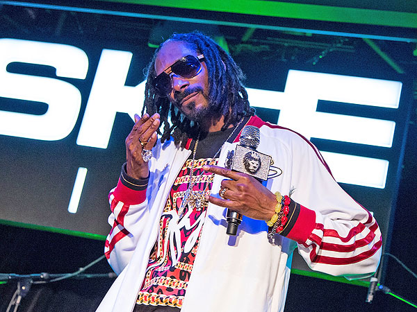 18 Legendary Artists with Fewer Grammys Than Lorde| Journey, Led Zeppelin, Nirvana, Pearl Jam, Queen, The Beach Boys, The Doors, The Who, Grammy Awards 2014, Britney Spears, Bob Marley, Diana Ross, Janis Joplin, Jimi Hendrix, Katy Perry, Lorde, Notorious B.I.G., Snoop Dogg, Tupac Shakur