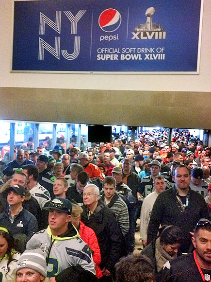 Behind the Scenes at the Super Bowl, a Traffic Jam for the Ages| Super Bowl XLVIII, Around the Web, Super Bowl
