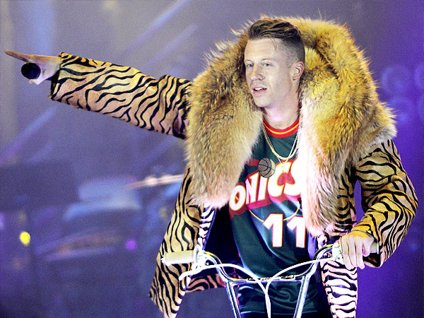 8 Things That Look Like Joe Namath's Super Bowl Coat| Super Bowl, Super Bowl XLVIII, Macklemore, Joe Namath, Miley Cyrus