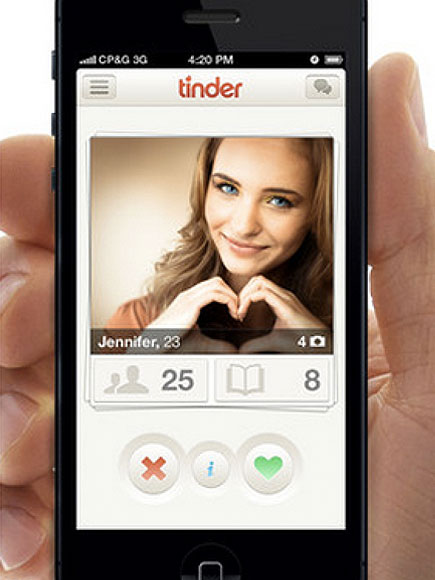 Tinder Is Verifying Celebrities So You Can Date Lindsay Lohan
