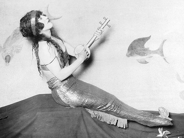Splash Turns 30: 8 Memorable Mermaids from Pop Culture| Splash, The Little Mermaid, Zoolander, Daryl Hannah, Tom Hanks