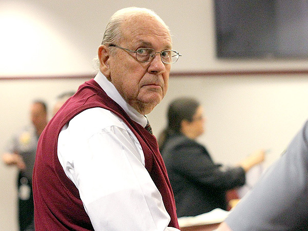 Florida Man Accused of Shooting Moviegoer Over Texting Possibly Texting As Well