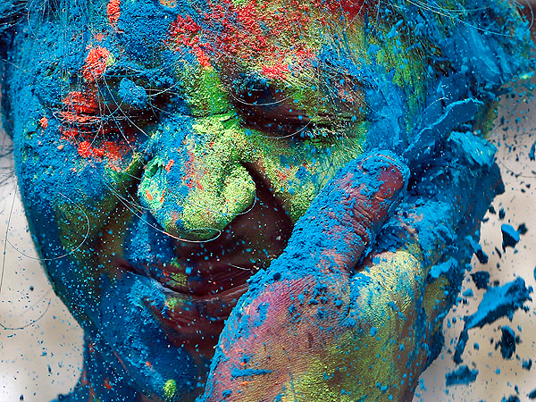 Celebrate Spring with 11 Colorful Photos from India's Holi Festival| Around the Web, Real People Stories