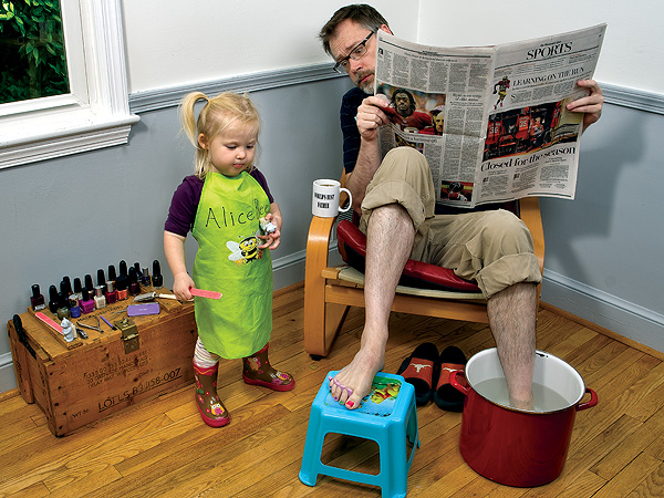 Confessions of the World's Best Father: Dave Engledow Shares the Adorable Details Behind His Viral Photo Project| Babies, Books