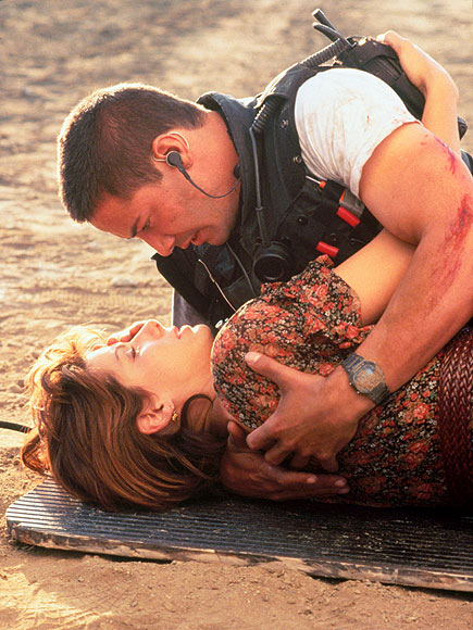 20 Reasons to Love Speed, 20 Years Later| Speed, Dennis Hopper, Keanu Reeves, Sandra Bullock