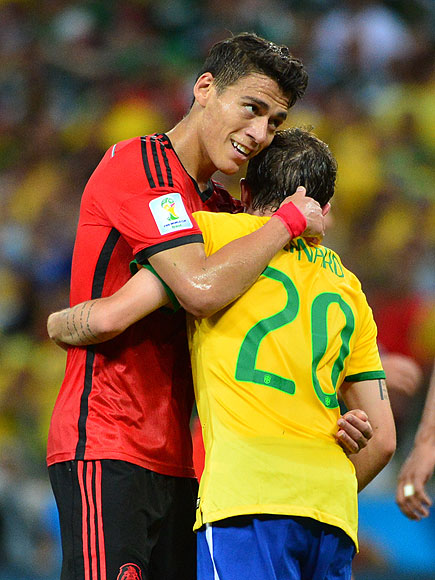 See the 13 Best Bromantic Embraces of the World Cup| World Cup 2014, Sports