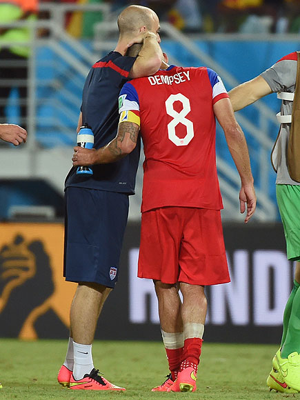 See the 13 Best Bromantic Embraces of the World Cup| World Cup 2014, Sports