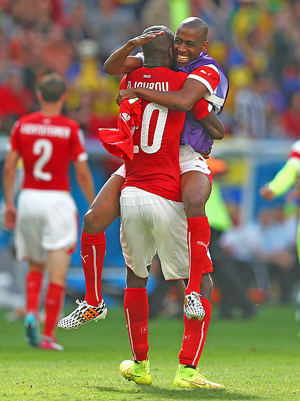 See the 13 Best Bromantic Embraces of the World Cup| World Cup 2014, Sports