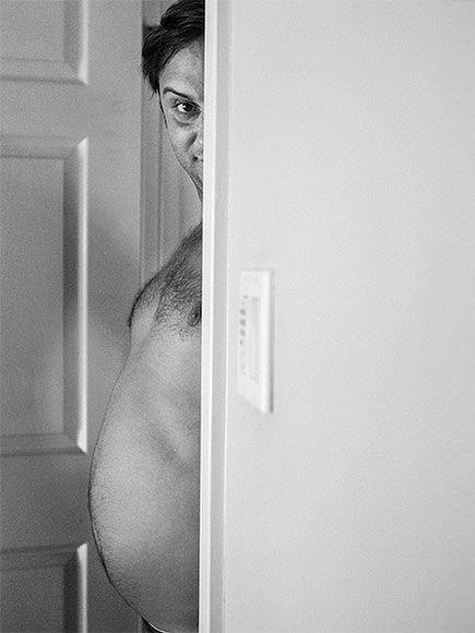 His Pregnant Wife Didn't Want Maternity Photos, So This Proud Papa Took Her Place| Babies, Proud Papas, Around the Web