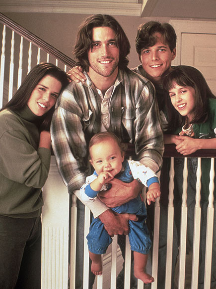 Friends, ER, Party of Five and More: How September 1994 Changed TV| ER, Chicago Hope, Friends, Party of Five, Touched by an Angel