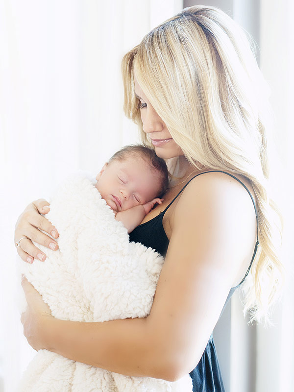 Wes Chatham Jenn Brown introduce son Nash