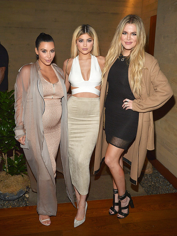 Kim Kardashian Maternity Crop Top App Launch