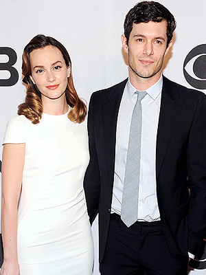 Leighton Meester Adam Brody welcome first child