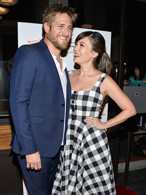 Lindsay Price: Curtis Stone Is the 'Diaper Master' - People Magazine