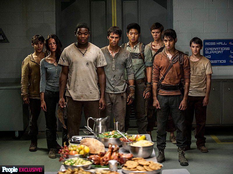 FIRST PHOTOS! See the New Battles (and New Women) of The Maze Runner: The Scorch Trials| The Maze Runner, Dylan O'Brien