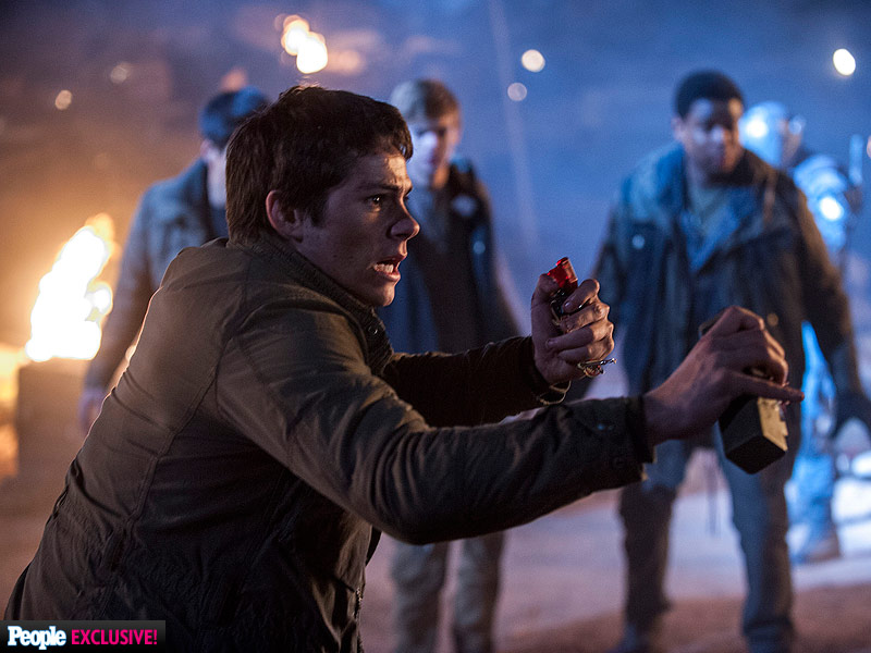 FIRST PHOTOS! See the New Battles (and New Women) of The Maze Runner: The Scorch Trials| The Maze Runner, Dylan O'Brien