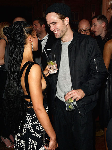 Robert Pattinson Engaged to FKA twigs : People.com