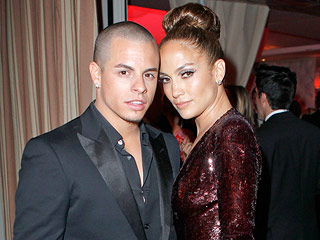 Relationship Update? Jennifer Lopez Posts a Pic of Ex Casper Smart for #ManCrushMonday